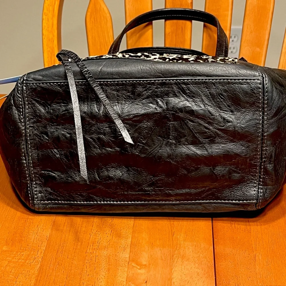 Simply Vera Vera Wang Black Luxe Leather Handbag NWT